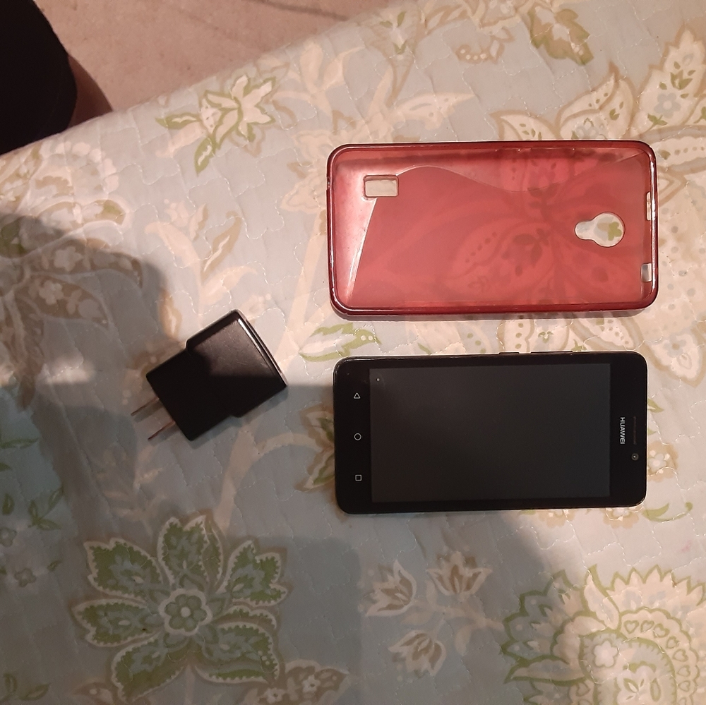 HUAWEI Cell phone